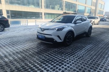 Used Toyota IZOA 2018 2.0L Yichi Edition China V Standard