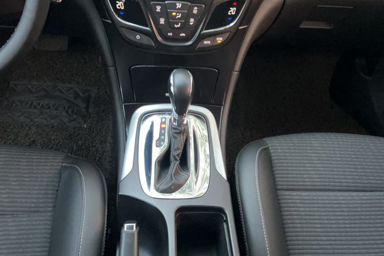 Used Buick Regal 2015 1.6T Leading Technology Model
