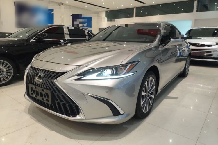 Used Lexus ES 2022 300h Excellence Edition