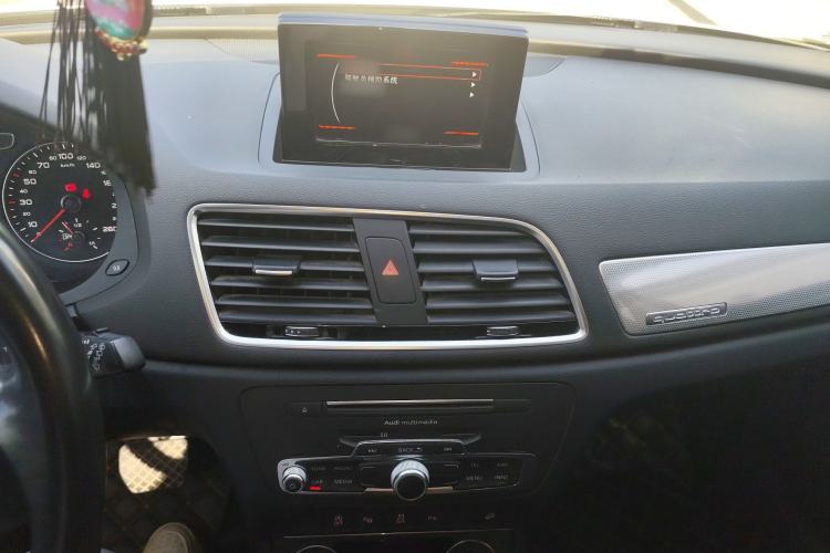 Used Audi Q3 2017 35 TFSI quattro all-wheel drive fashion model
