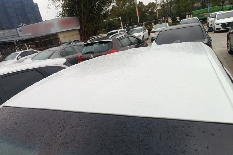 Used Buick Velite 6 2023 Revised Version 430 km Range – Commuter Edition
