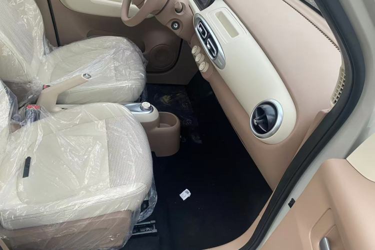 Used Wuling Hongguang MINIEV 2025 Four-Door Version Advanced Edition
