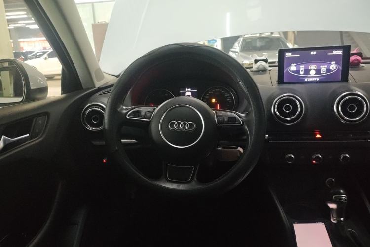 Used Audi A3 2016 Limousine 35 TFSI Prestige Edition
