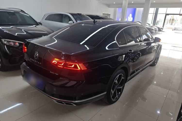 Used Volkswagen Magotan 2023 2 Million Units Commemorative Edition 330TSI DSG Luxury Version
