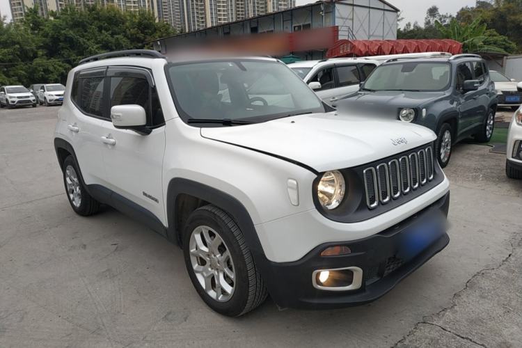 Used  Renegade 2018 Connected Large Screen Version 180T Automatic High-Energy Edition
