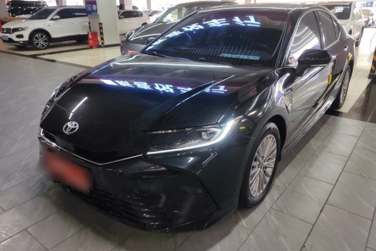 Used Toyota Camry 2024 Dual-Motor 2.0 HGVP Luxury Edition