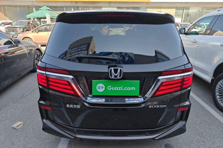 Used Honda Elysion 2016 2.4L Luxury Edition
