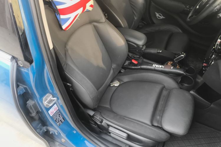 Used  MINI 2022 1.5T COOPER Artist Five-Door Edition