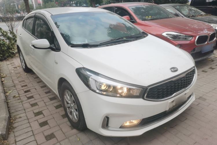 Used Kia K3 2016 1.6L Manual GL

