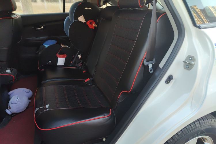 Used BYD S6 2014 2.4L Automatic Prestige 5-Seater