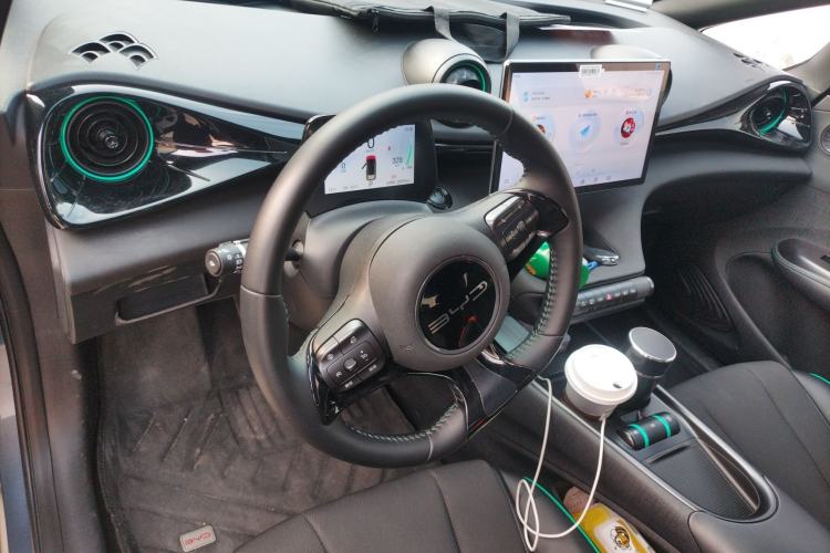 Used BYD Dolphin 2024 Honor Edition 420km Freedom Version
