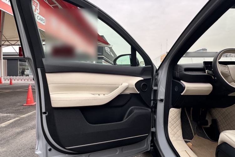 Used Nio ES6 2024 75 kWh
