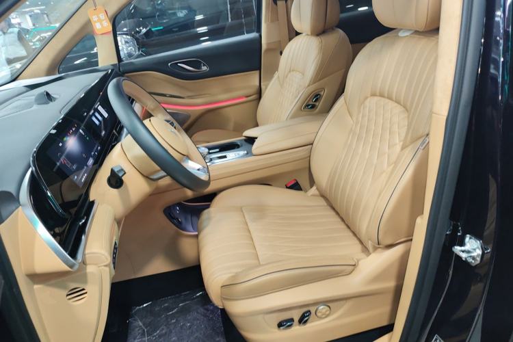 Used VOYAH Dream 2024 EV Long-Range Flagship Edition