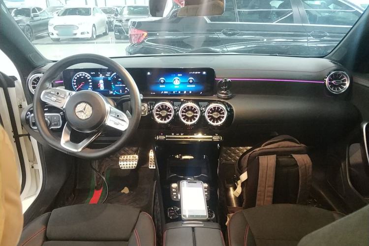 Used Mercedes-Benz CLA 2022-Year Updated CLA 200