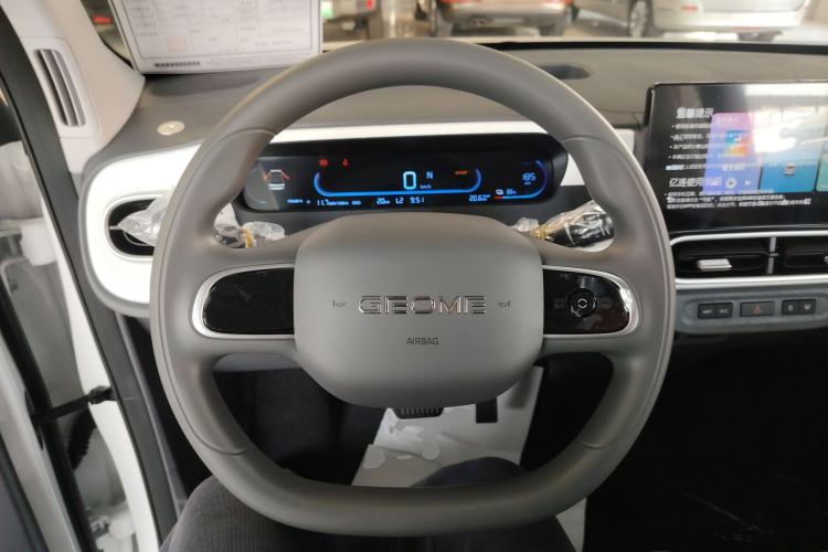 Used  Panda 2025 210 km – Yuanqi Bear
