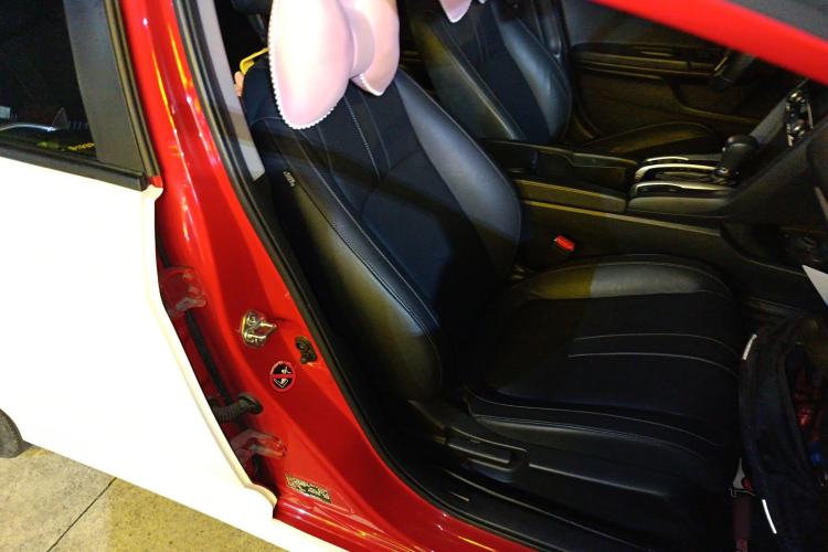 Used Honda Civic 2016 220TURBO CVT Prestige Edition
