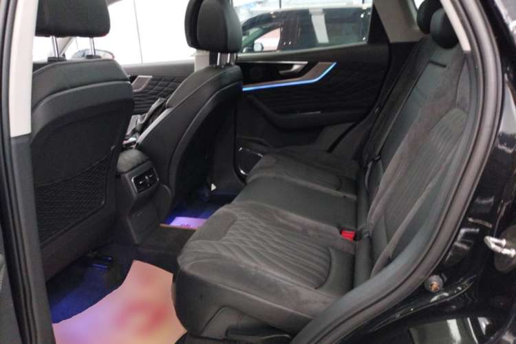 Used Hongqi HS5 2022 2.0T Smart Connect Flagship All-Wheel-Drive Version
