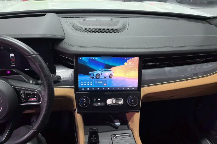 Used Lynk & Co 09 EM-P 2023 2.0TD EM-P Long-Range Version PM 7-Seater
