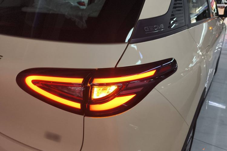 Used  Geome 2025 310km Youth Edition
