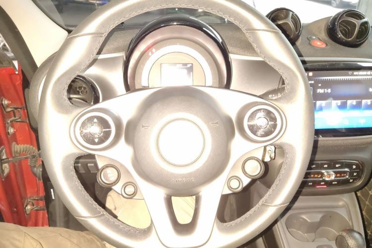 Used smart forfour 2018 1.0L 52kW Passion Edition