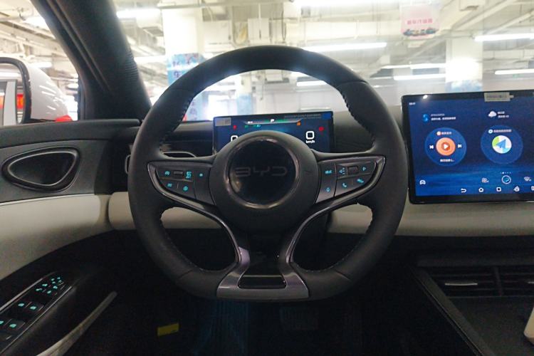 Used BYD Seal 06 New Energy 2024 DM-i 80KM Prestige Model
