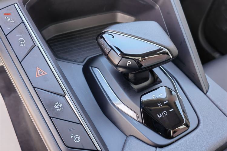 Used Lynk & Co 06 2021 1.5T Shero Pink Special Edition
