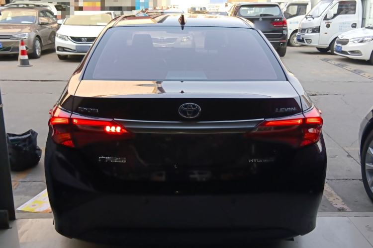 Used Toyota Levin 2016 Dual-Engine 1.8H GS-L E-CVT Leading Edition
