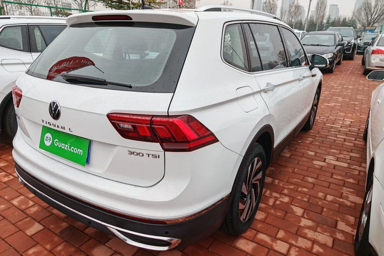 Used Volkswagen Tiguan L 2024 300TSI Automatic Two-Wheel Drive Smart Edition
