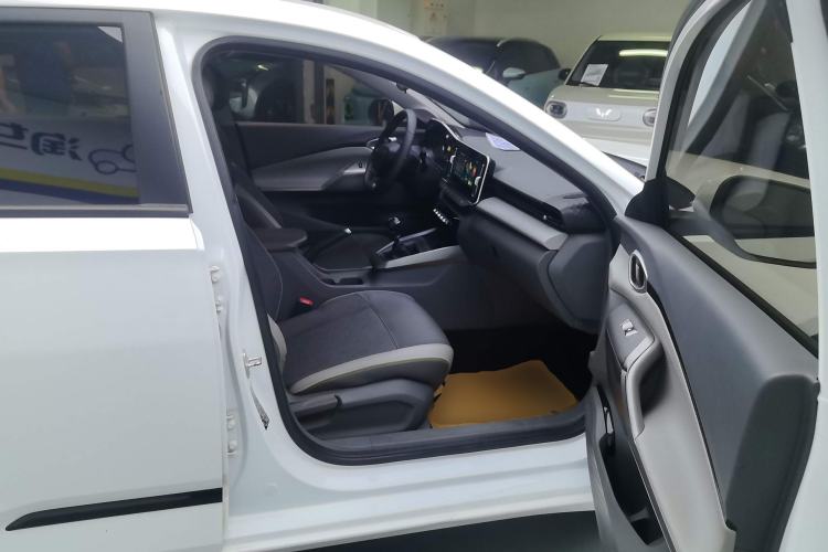 TDK.VehicleDetails.img