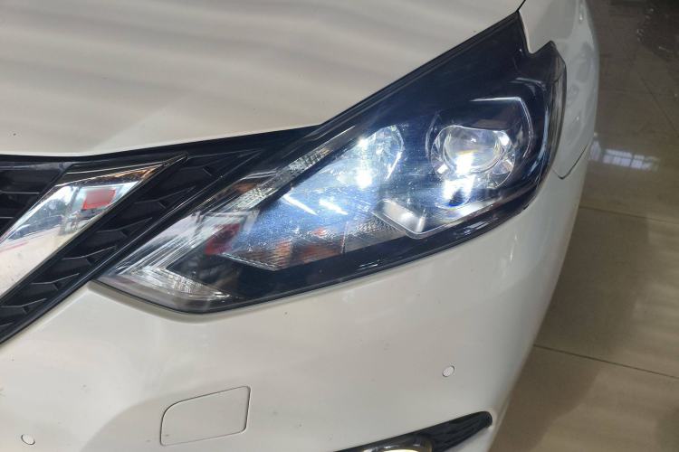 Used Nissan Sylphy 2019 1.6XV CVT Smart Connect Luxury Edition China VI Standard
