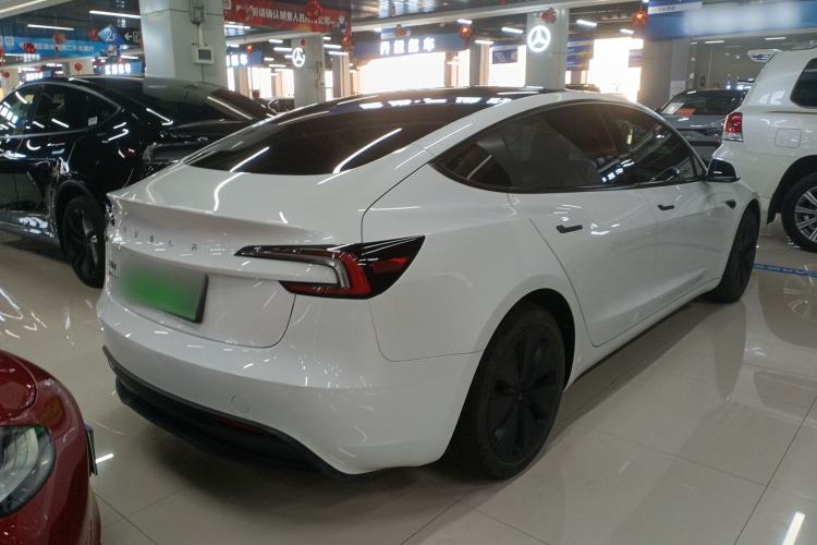 Used Tesla Model 3 2025 Rear-Wheel-Drive Version
