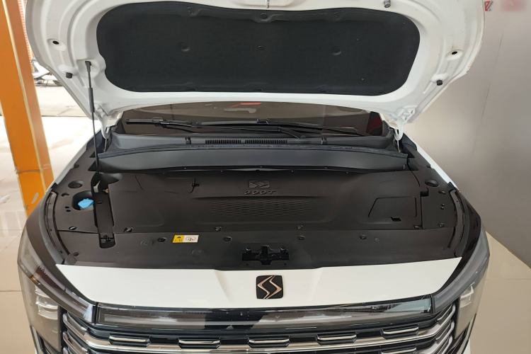 Used SOL X8 PLUS 2023 1.5 TGDI DCT Smart Edition 7-Seater
