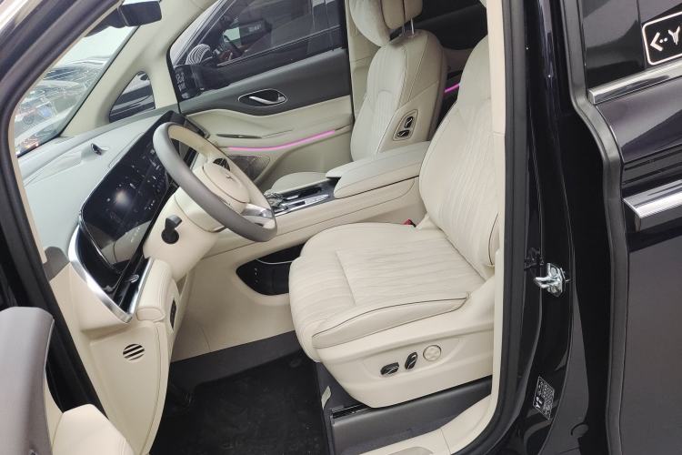 Used VOYAH Dream 2024 PHEV Ultra-Long Range Flagship Edition