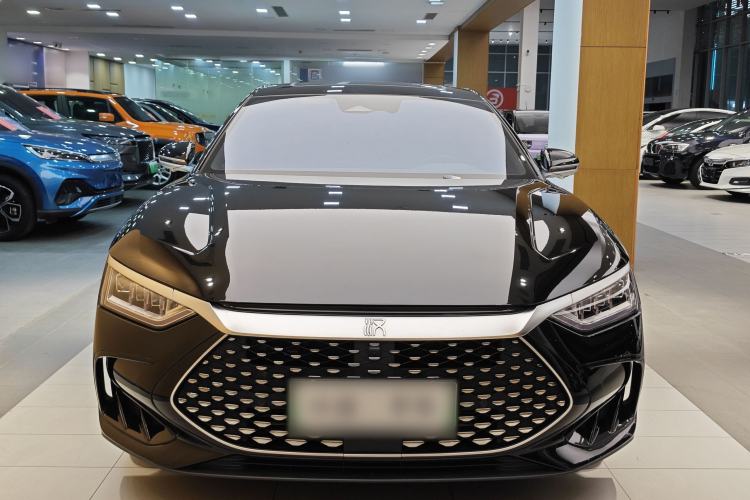 Used BYD Han 2023 DM-i Champion Edition 121KM Prestige Model
