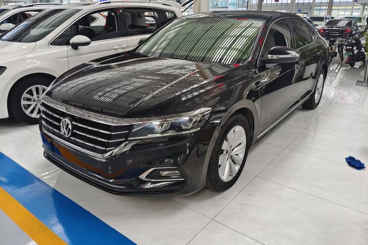 Used Volkswagen Passat 2019 330TSI Elite Edition China VI
