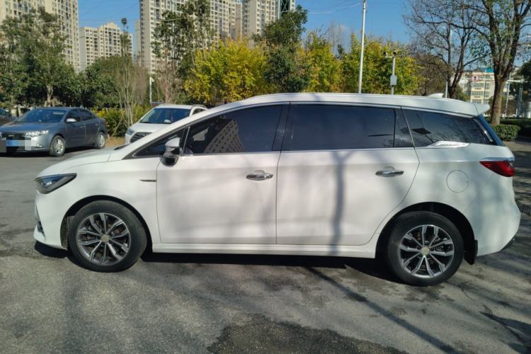 Used BYD Song MAX 2019 1.5T Automatic Smart Connect Ruiyi Sunroof Version 6 Seats China VI Standard
