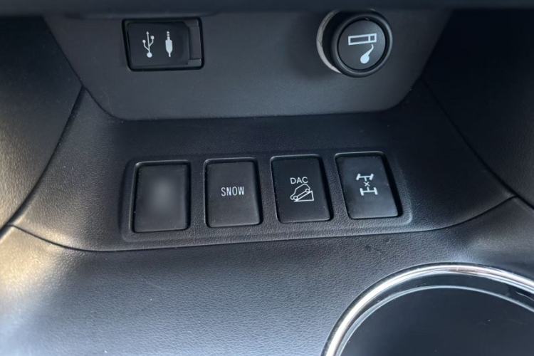 Used Toyota Highlander 2017 2.0T Four-Wheel Drive Luxury Edition 7 Seats