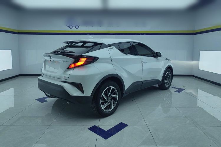 Used Toyota C-HR 2021 2.0L Luxury Edition
