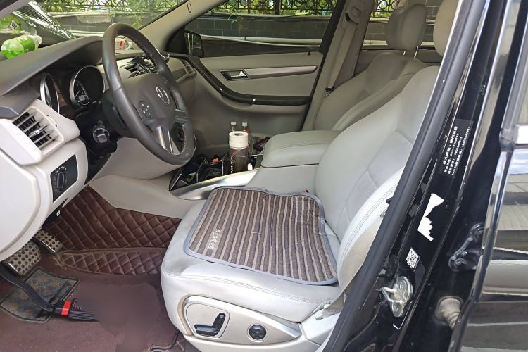 Used Mercedes-Benz R-Class 2014 R 320 4MATIC Business Model