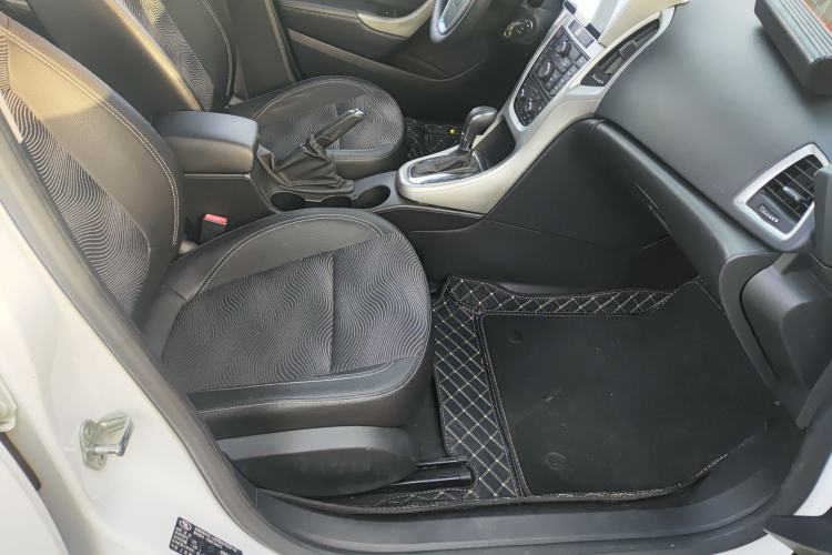 Used Buick GT 2014 XT 1.6L Automatic Fashion Edition
