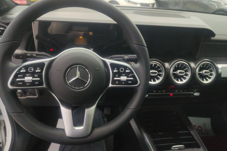 Used Mercedes-Benz GLB 2020 Updated GLB 200 Dynamic Edition
