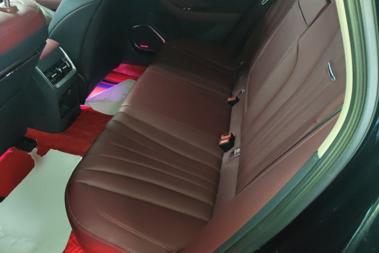 Used Hongqi H5 2023 1.5T DCT Smart Connect Flagship Edition
