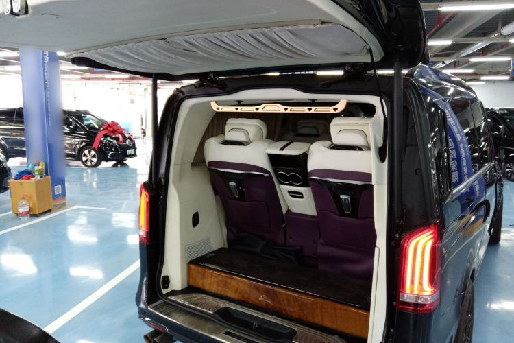 Used Mercedes-Benz V-Class 2020 V 260 L Long-wheelbase Luxury Edition