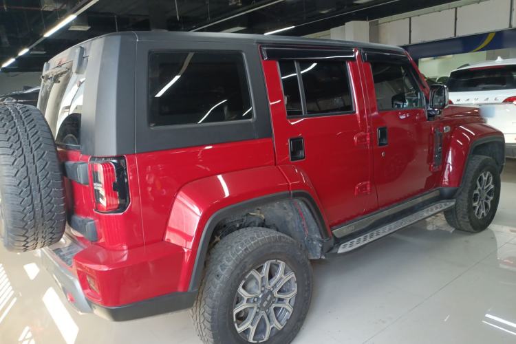 Used Beijing Auto BJ40 2023 2.0T Automatic Four-Wheel Drive Urban Hunter Edition Chivalrous Type
