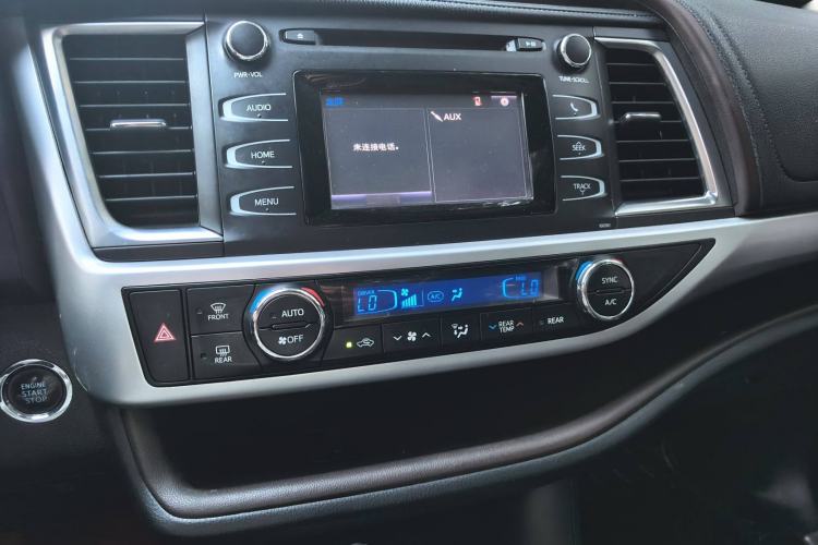 Used Toyota Highlander 2017 2.0T Two-Wheel Drive Luxury Edition 7 Seats