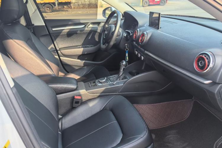 Used Audi A3 2016 Limousine 35 TFSI Prestige Edition
