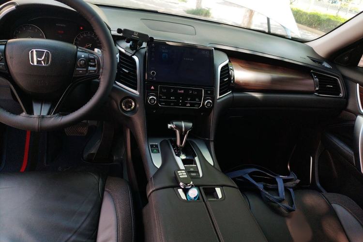 Used Honda Avancier 2017 240TURBO Two-Wheel Drive Luxury Edition