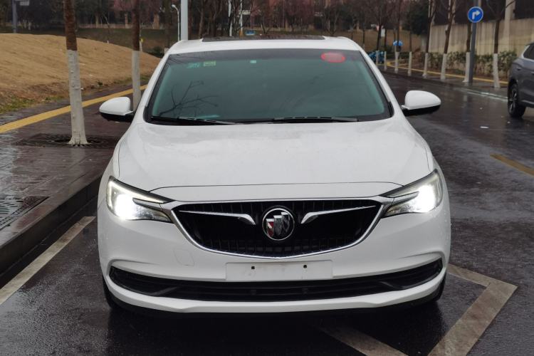 Used Buick GT 2018 18T Automatic Elite Model