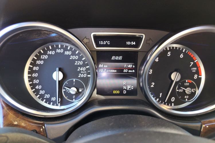 Used Mercedes-Benz M-Class 2014 ML 400 4MATIC Luxury Model
