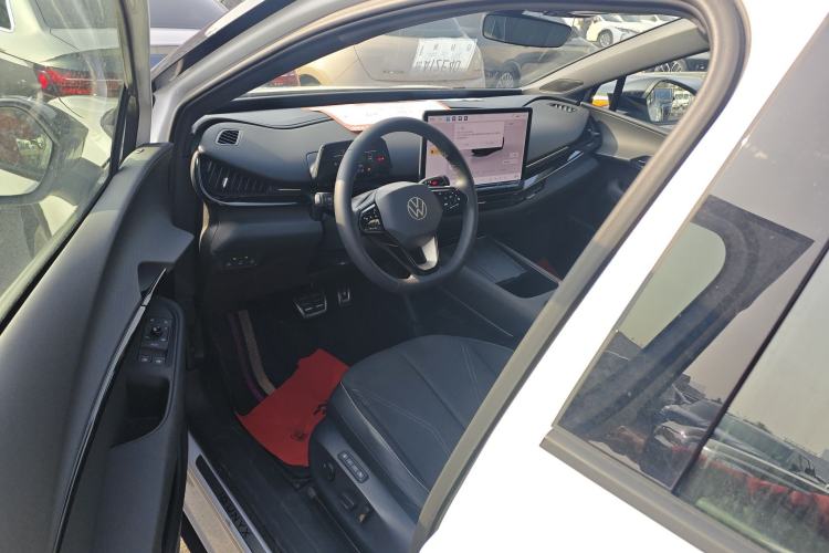 Used Volkswagen ID.UNYX 2024 Pro Long-Range Version
